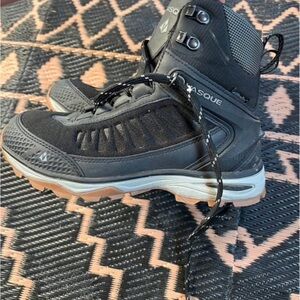 Vasque Black and Gray Outdoor Boots